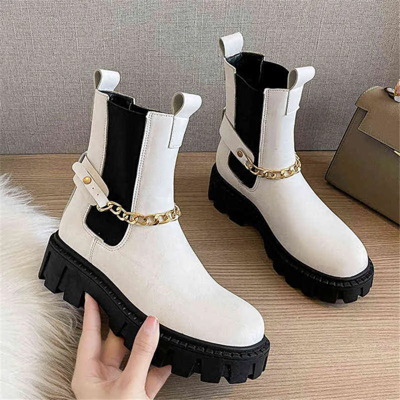 2021 Women Chelsea Luxury Designer Boots Lady Fetish Chunky Platform Ankle Boots Fashion Booties Lolita Gothic Metal Chain Shoes Y1209
