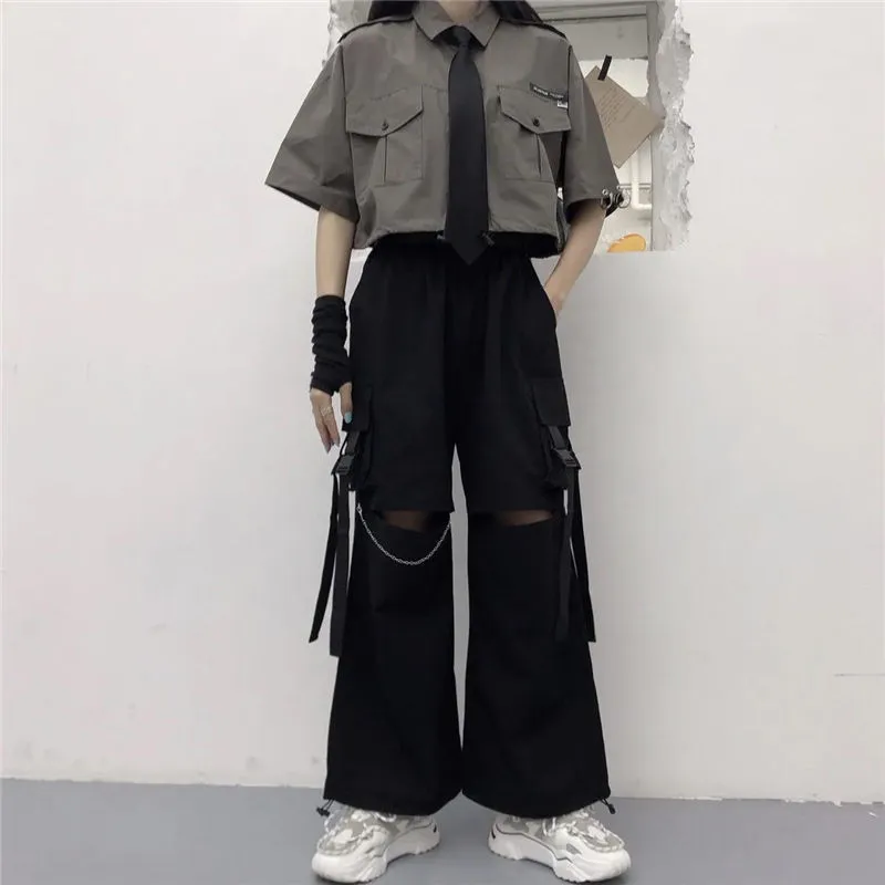 Houzhou Gothic Streetwear Dames vrachtbroek met ketting Punk Techwear Black Oversize Koreaanse mode Wide Leg broek Alt 220311
