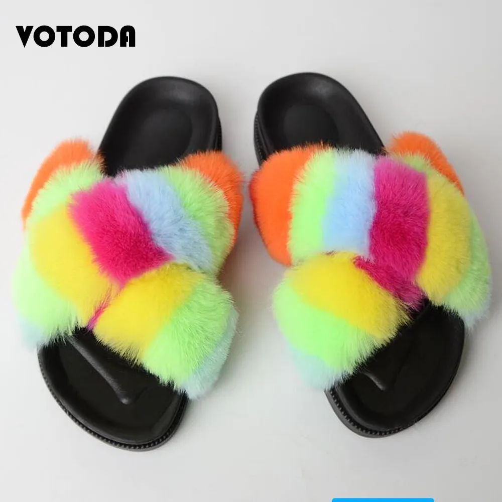 Kobiety Fox Fur Sunaczki Furry Faux Fur Sandały Puszysty Dom Kapcie Rainbow Fur Slajdy Dla Kobiet Panie Fuzzy Home Flip Flops Y1123