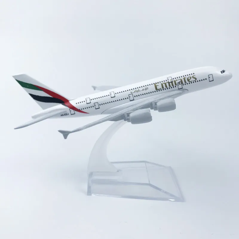 Air Emirates A380 Airlines Vliegtuigmodel Airbus 380 Airways 16 cm gelegeerde metalen vliegtuigmodel met standaard Vliegtuigen M6039 Modelvliegtuig LJ204069216
