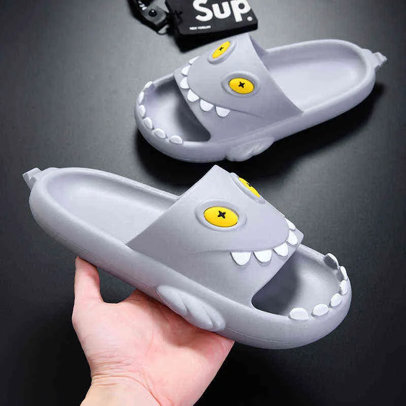 Slippers New Arrivals Unisex Shark Mouth Summer Slides Slip On Thick Sole Home Lightweight Beach Sandal For Men Women Size 35-45 220302