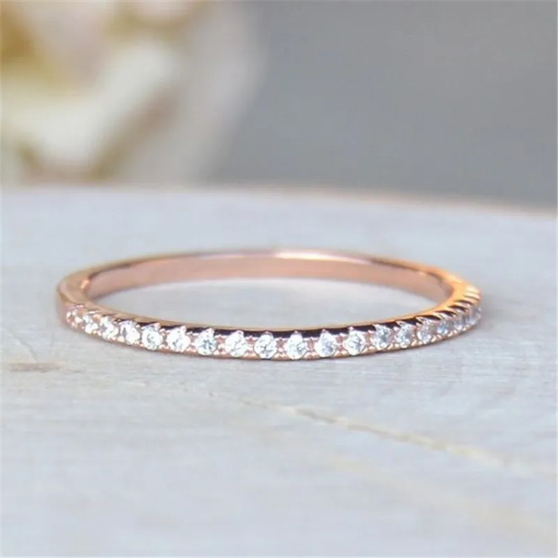 Super cienki kryształowy para ślubna Silver Rose Gold Rings Pierścionki zaręczynowe Trenda Women Anillos Nice Girlfriend Prezenty AR19309H