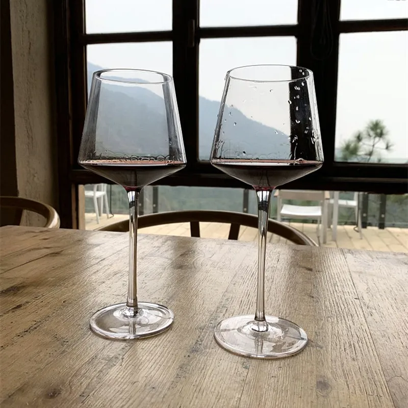 Bicchiere da vino isolato in cristallo Tazza Tazza da champagne Flute Calici Bicchieri da vino Cucina creativa vino LJ200821234o