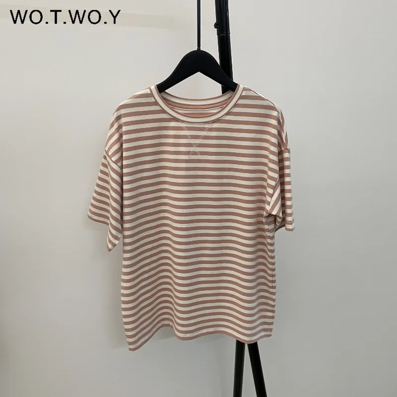 WOTWOY Zomer Korte Mouw Gestreepte T-Shirt Gebreide Basic Casual Tops Vrouwelijke Gezellige Losse Katoenen Tees Harajuku Shirt 220307