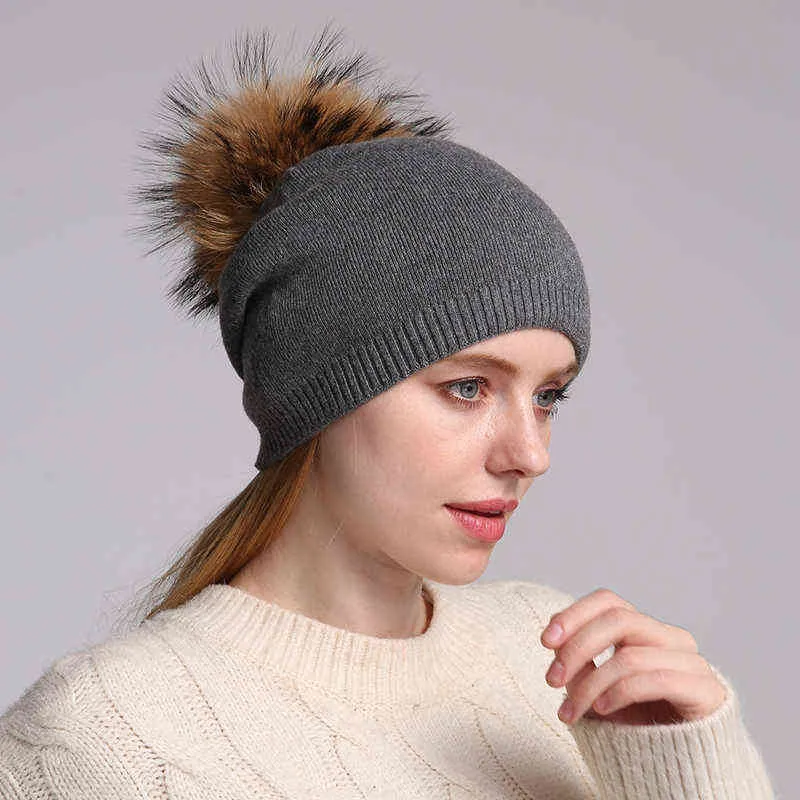 Automne hiver pompon bonnet chapeau femmes tricoté laine Skullies bonnets décontracté femmes casquette réel fourrure de raton laveur chapeaux 220112307J