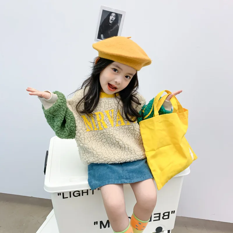 Vinter ny ankomst koreansk stil bokstäver mönster matchande färger lång ärm förtjockad allmatch hoodie för modeflickor och pojke y1892108