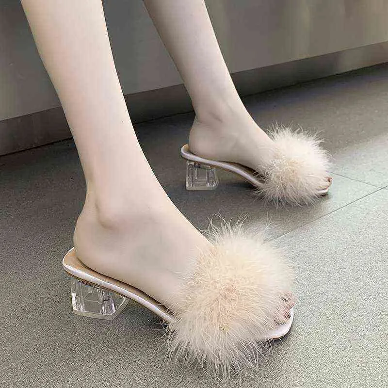 Vrouw schoenen transparant kristal hoge hakken vrouw veer bont slippers pompen vrouwen peep teen dame schattige pluche slippers 2021 y1223