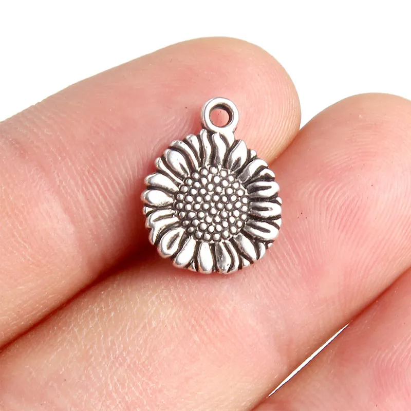 Charms Gold Sunflower DIY Pendant Necklace For Women Fashion Aesthetic Accessories Classic Female Jewelry Making Supplies