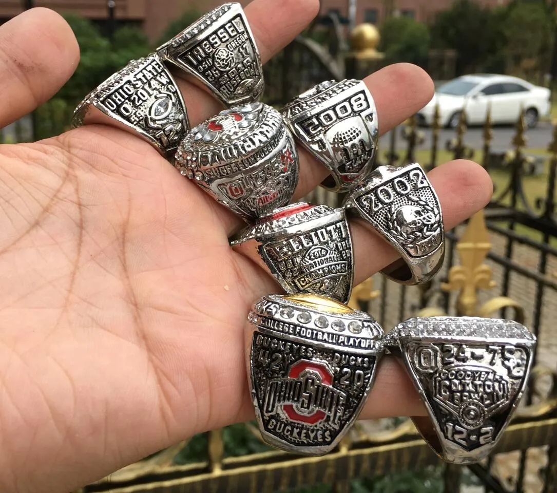 2002 2008 2009 2002 2015 2015 2017 Ohio State Buckeyes National Teams Ring Set mit Holzbox -Souvenir -Männern 9668135