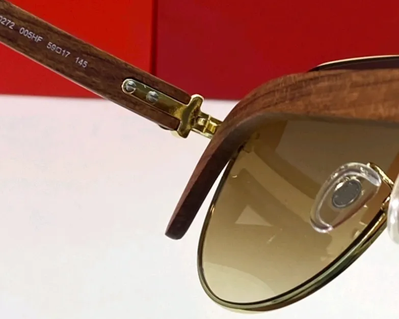 Altın Ahşap Pilot Güneş Gözlüğü Erkekler için Kahverengi Gradyan Güneş Tonları Sürüş Gözlükleri Occhiali da Sole Firmati UV400 Koruma Göz Giysisi Su274t