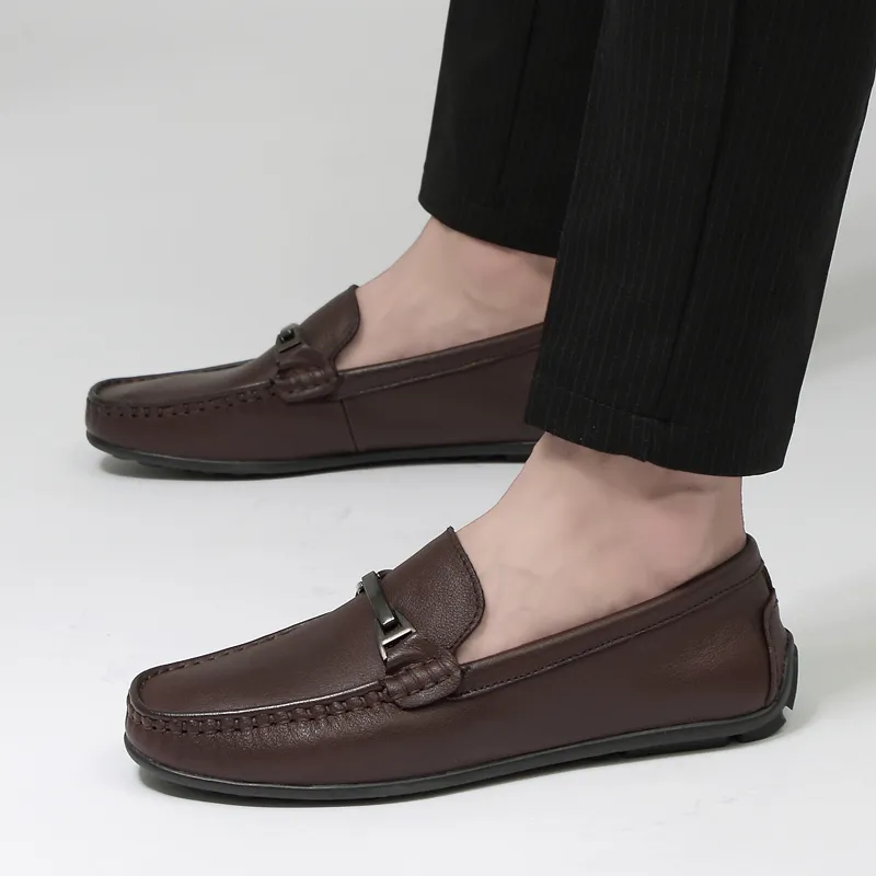Noir hommes chaussures en cuir véritable chaussures décontractées confortables chaussures habillées basses Style britannique sans lacet bureau affaires formelles