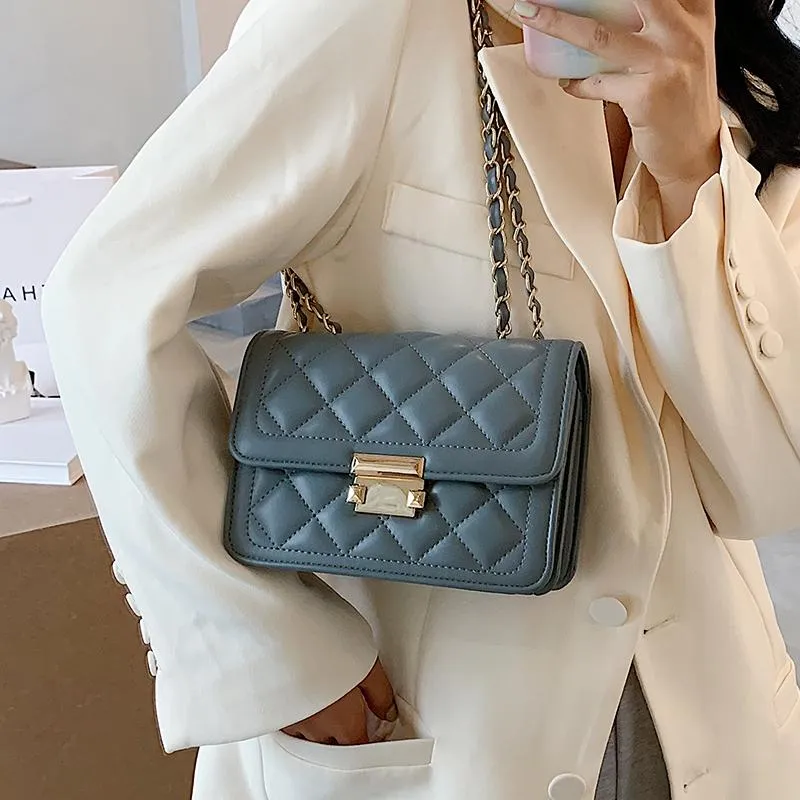 Shoulder Bags Fashion PU Leather Quilted Small Flap Women Crossbody Messenger Casual Stylish Handbag245o