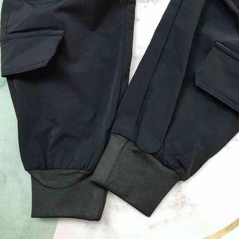 メンズズボン2021秋のツーリングスタイルパンツ大きなポケット装飾屋外レジャーレギンス高品質ストリートウェアズボンH1223