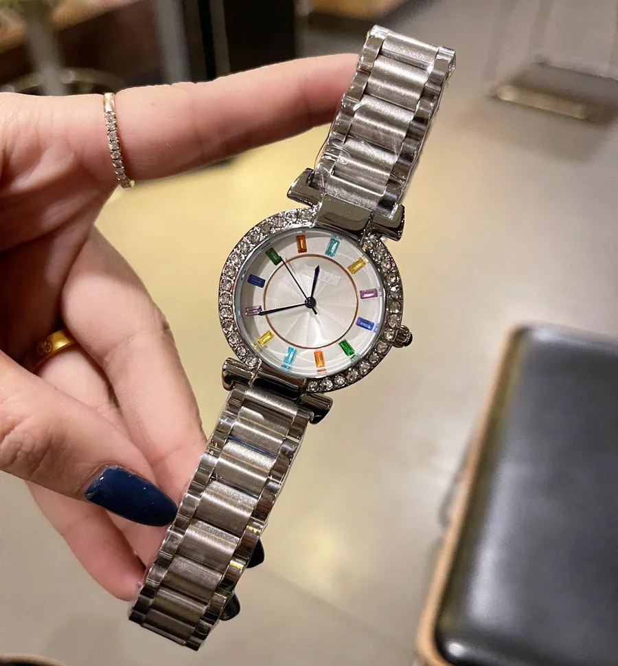 Marka zegarek dla kobiet dziewczyna kolorowy kryształowy styl stalowy metalowy zespół kwarcowy luksusowy zegarek DI31