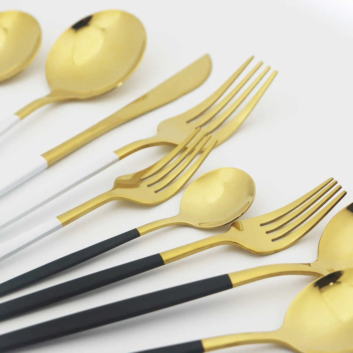 Pink Gold Cutlery Set Stainless Steel Dinnerware Knives Forks Coffee Spoons Flatware Kitchen Dinner Tableware 211023278n