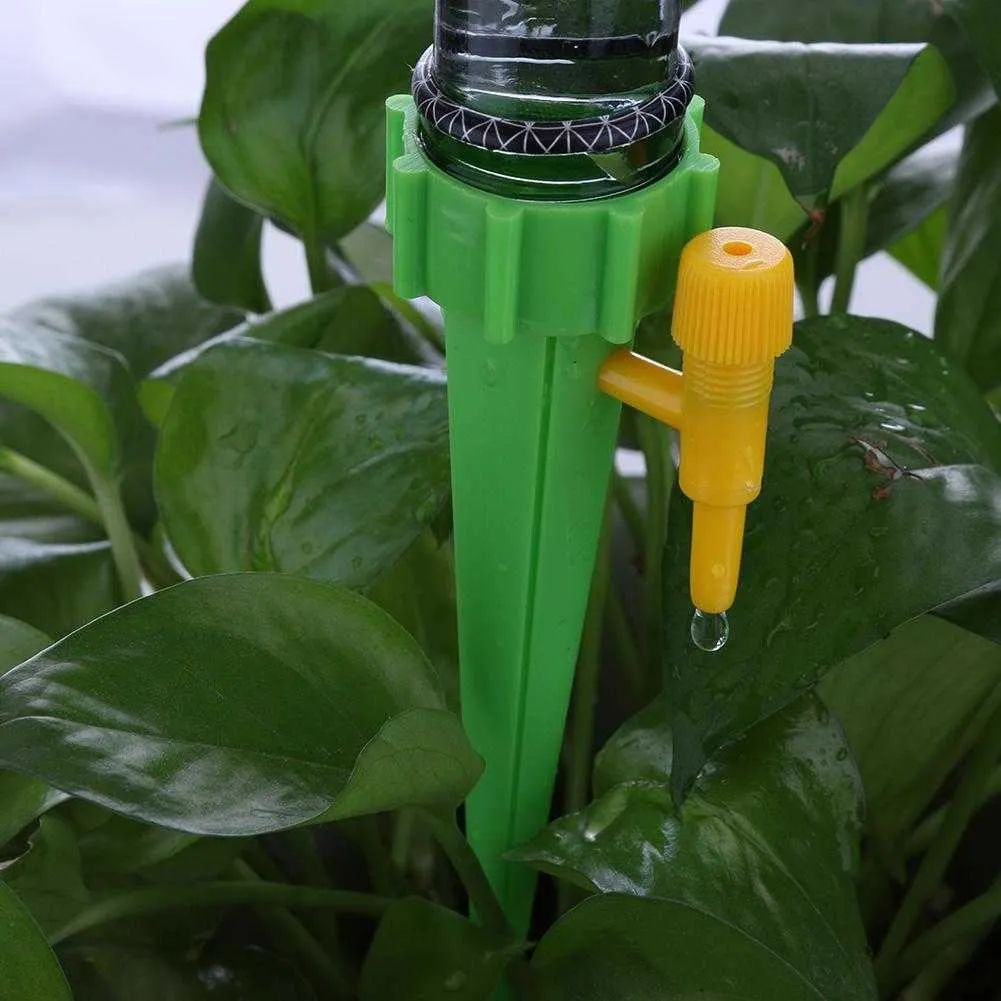 30/18/12/Sistema di irrigazione automatica irrigazione a goccia Dripper Spike Kit Giardino Pianta domestica Fiore Waterer automatico Strumenti 210610