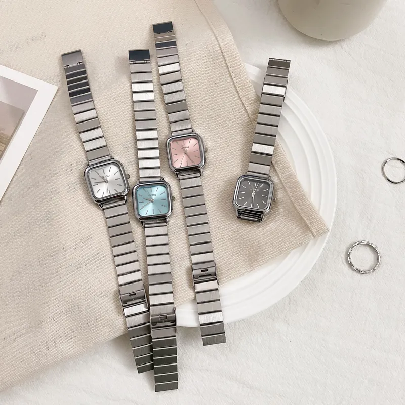 Mulheres prateadas simples rel￳gios requintados de pulseira de ladrias de pulseira define o rel￳gio de quartzo minimalista Rel￳gio Reloj Mujer252b
