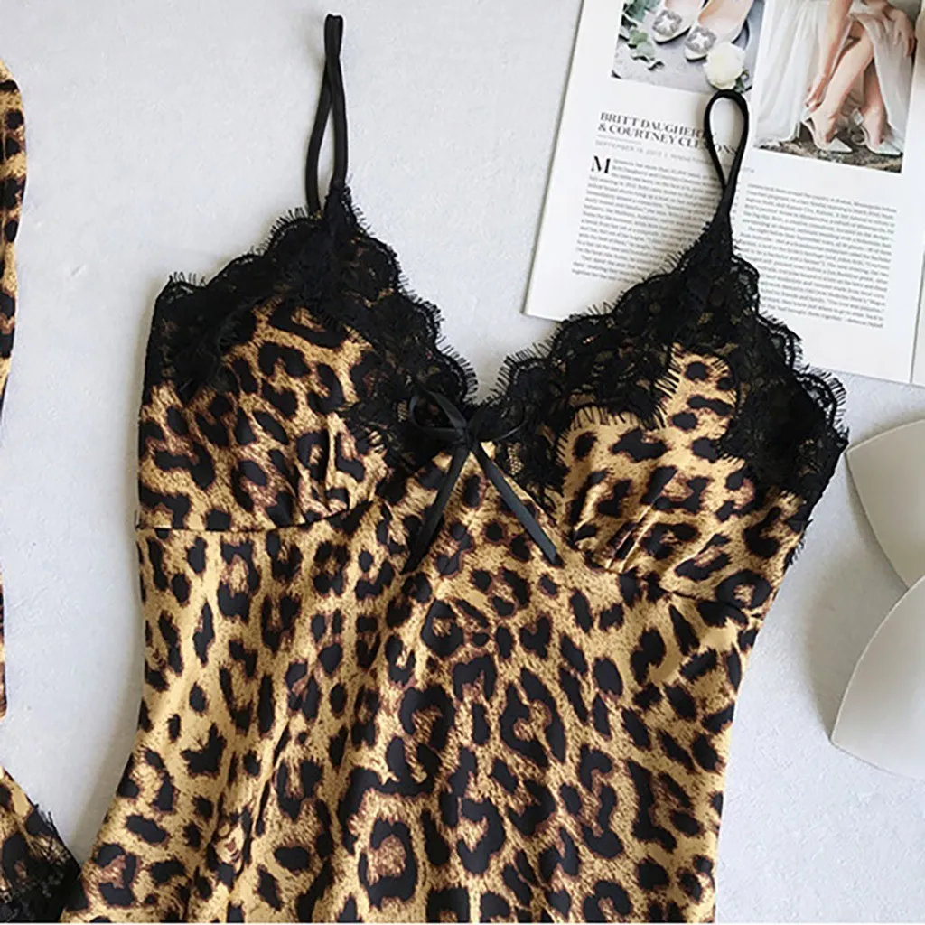 Sexy Leopard Pyjama Satin Seide Spitze Roben Nachthemd Leibchen Shorts Anzug Set Bademantel Unterwäsche Nachtwäsche Hause Tragen Y200429