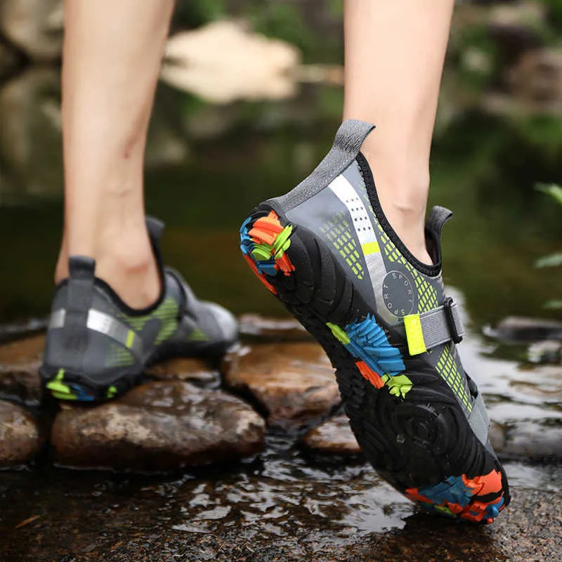 Походная обувь 2021 Новая модная летние аква -ботинки Мужчины быстро сухая водяные туфли вверх по течению дыхание на открытом воздухе море плавание пляжные кроссовки HKD230706