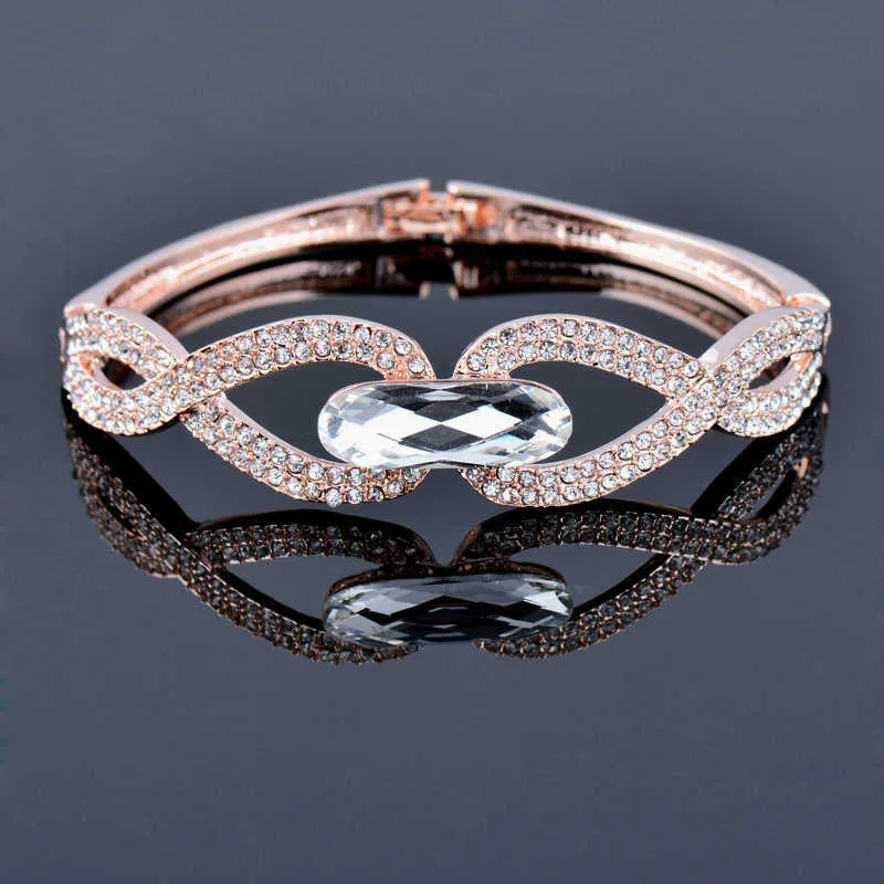 Sinleery Luxury Hollow Infinity Bangle Cuff för kvinnor Rose Gold Färg Lila Crystal Armband Bästa Vänner Gåvor SL093 SSA Q0719