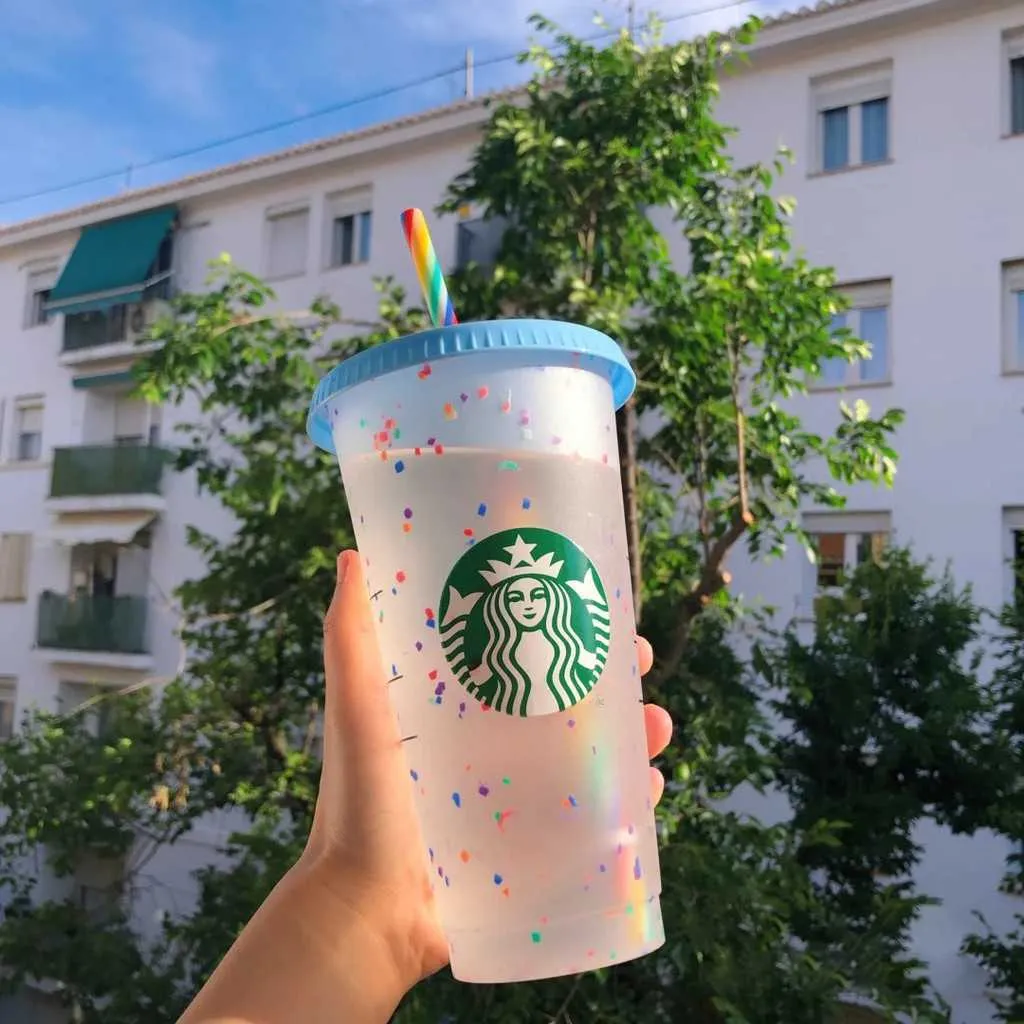 Ready StockКонфетти, меняющие цвет, многоразовый пластиковый стакан Starbucks с крышкой и соломенной чашкой для холодных напитков, жидкие унции или Starbucks X