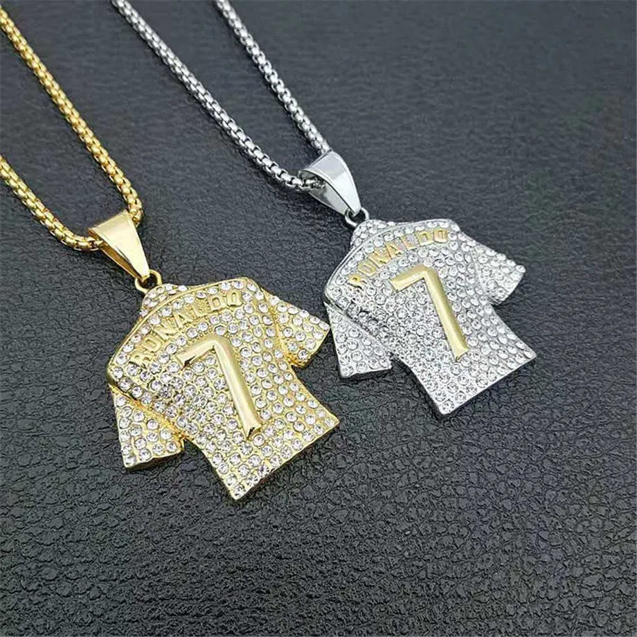 Men's Necklace Football 7 Pendant With StainlSteel Chain and Iced Out Bling Rhinestones Necklace Hip Hop Sports Jewelry X0707300x