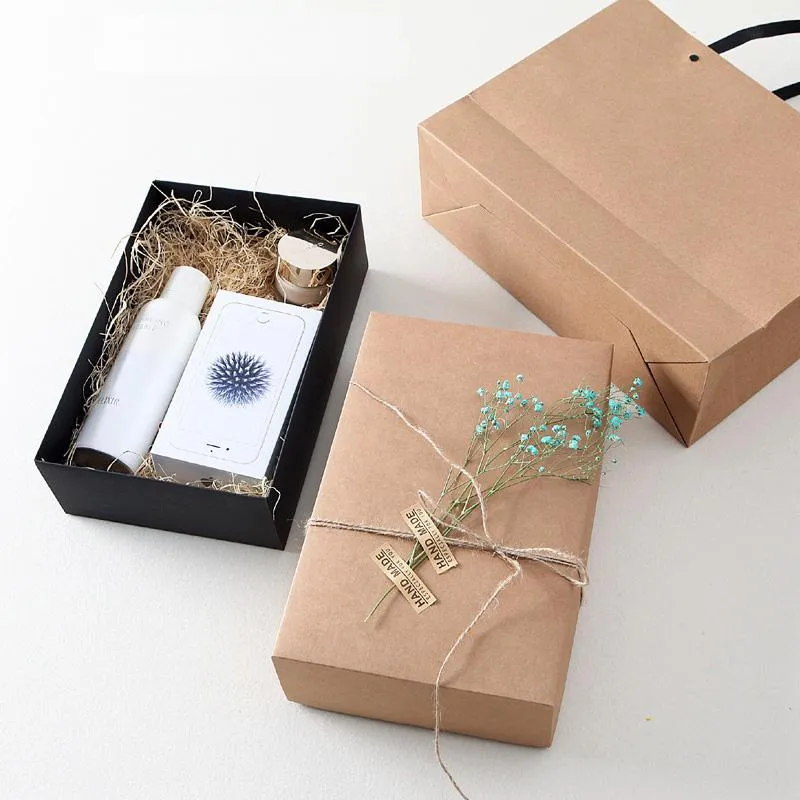 Cadeau cadeau / grande boîte en carton kraft emballage artisanal noir avec couvercle carton3363