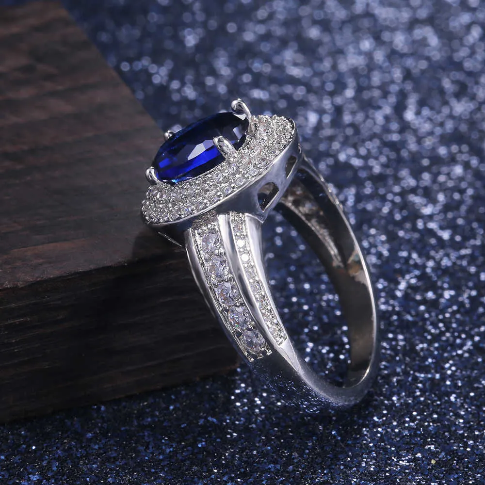 Huitan Vintage Solitaire Deep Blue Cubic Zirkoon Steen Party Ring voor Vrouwen Nieuwjaar Gift Sieraden Groothandel Veelbulk Ring X0715