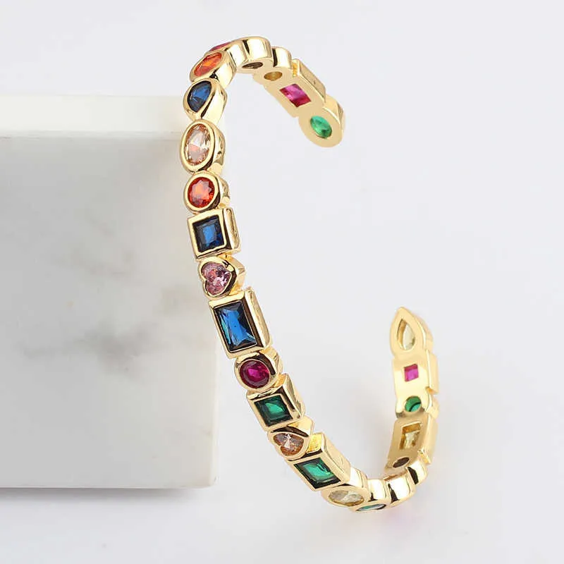 New Design Elegant Opening Cuff Bangle & Bracelet for Women Charm Gold Color Heart Cz Crystal Rainbow Bangles Wedding Jewelry Q0720