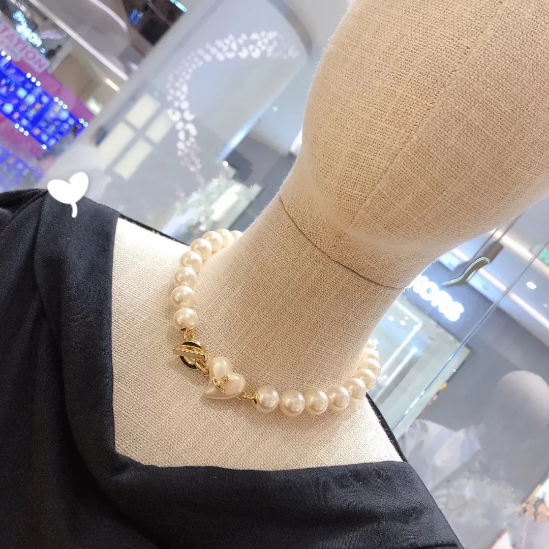 Collana con ciondolo a forma di cuore di perle di design barocco, forma di pianeta d'amore, braccialetto con fibbia OT, catena di dichiarazione, girocollo, gioielli di moda322J