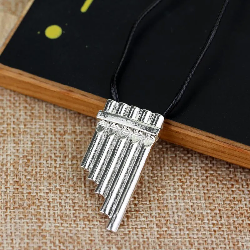 Chains Fashion Jewelry Charm Necklaces Peter Pan Magic Flute Pendant Necklace For Men And Women218e