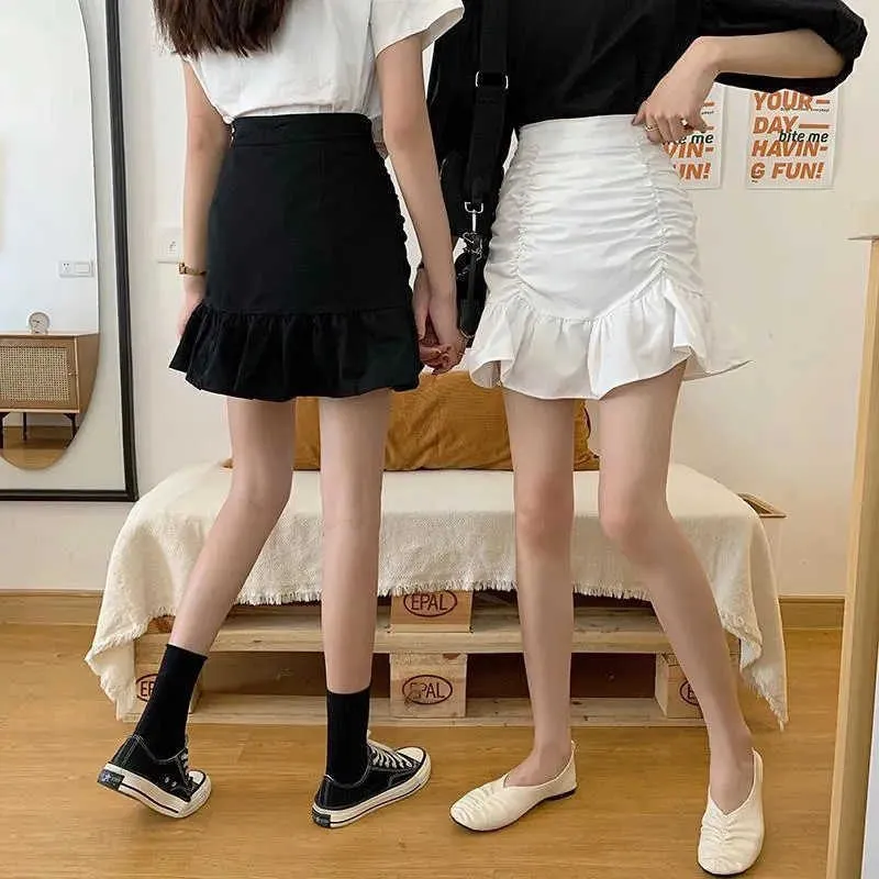 Summer Mini Pure Color Fold kjolar Slim Women High-midjiga Harajuku kjol Koreansk stil vintage korta flouned kjolar 210619
