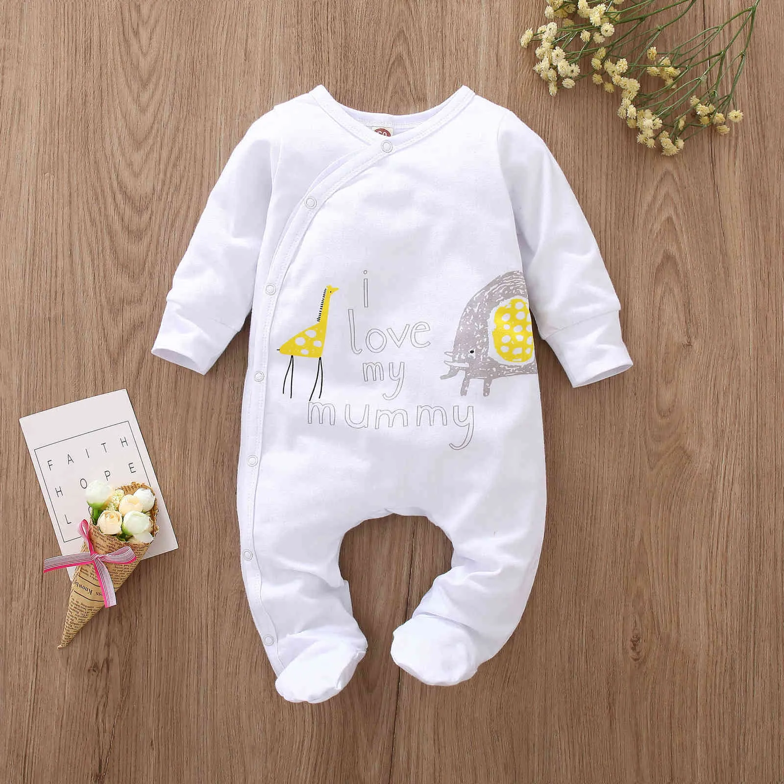 Nyfödd baby pojke tjej romper långärmad bomullsbrev jag älskar pappa mamma djurtryck jumpsuit spädbarn pyjamas kläder 210911273i