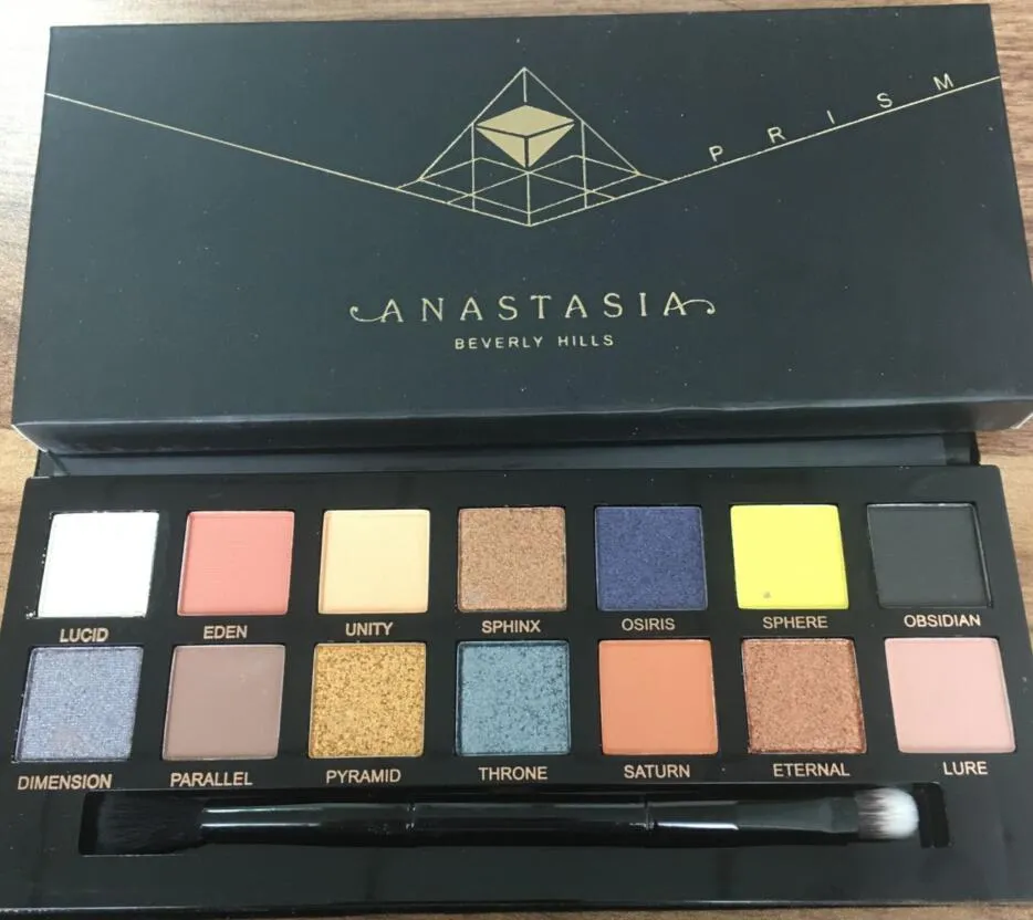 Beauty Makeup Palette Brand Högkvalitativ ögonskugga Eyeshadow Palette i lager