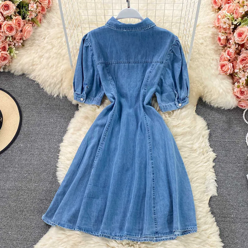 Sommer Frauen Denim Kleid Mode Umlegekragen Kurzarm Hollow Out Front A-Linie Mini Jeans Vestidos 210603