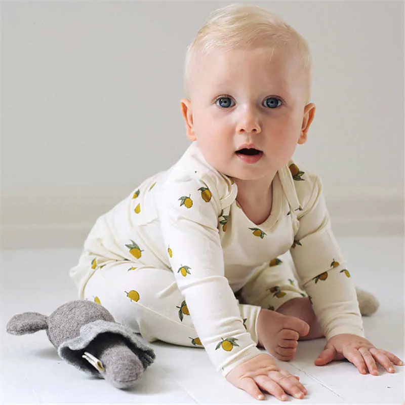 EnkeliBB Baby Pagliaccetto in cotone biologico Manica lunga Kids Brand Design K * Tuta da neonato Lemon Cherry Pattern 211011