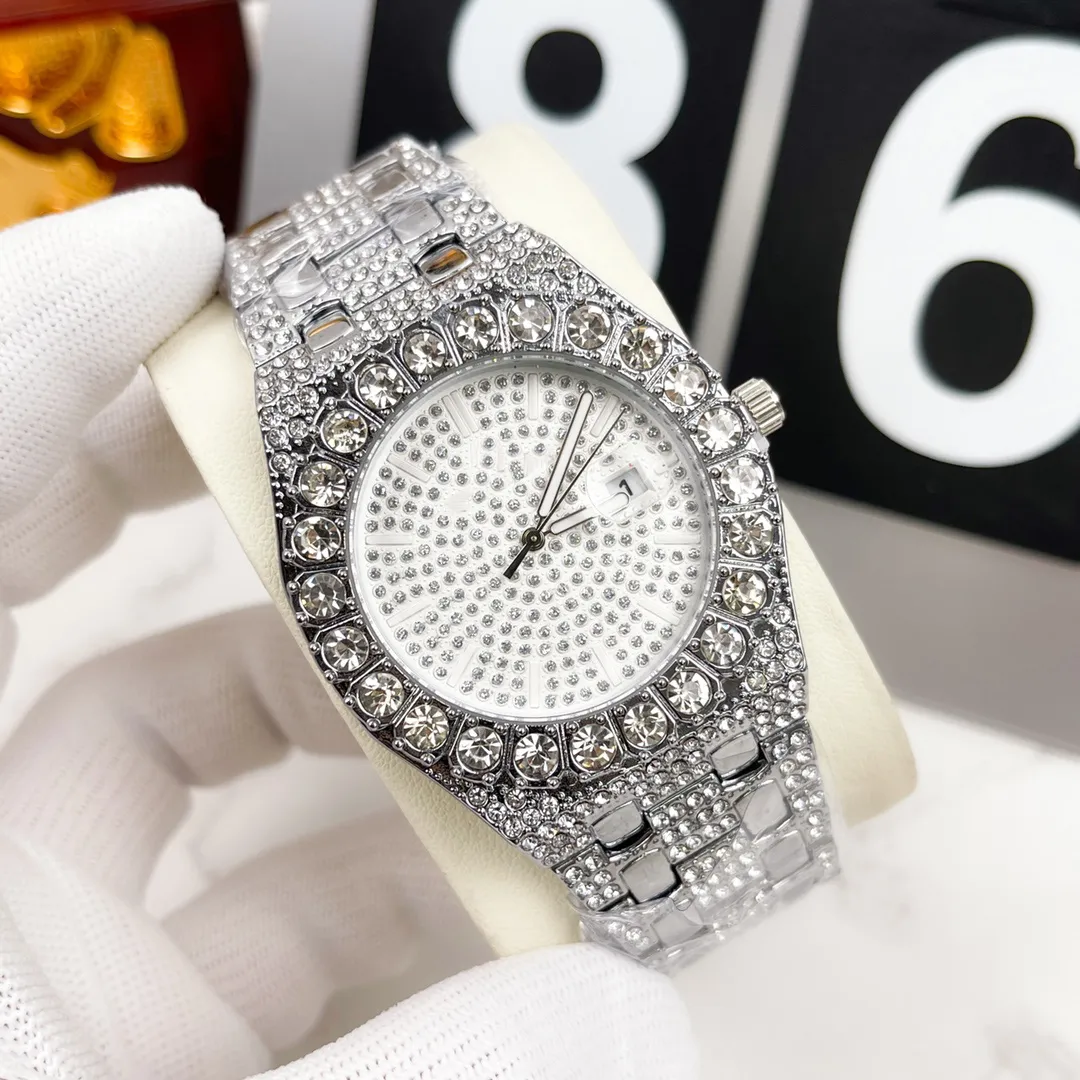 Full Diamond Mens Watches Fashion Design Iced Out Quartz Movement Watch for Men Colorful Stone Splash Waterproof Shinny Under Ligh278V