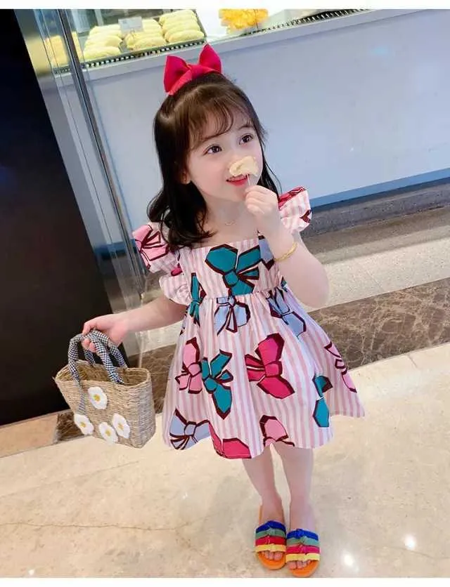 Sommer Mädchen Kleid Gestreifte Bowknot Casual Fliegende Ärmel Party Prinzessin Nette Kinder Baby Kinder Mädchen Kleidung 210625