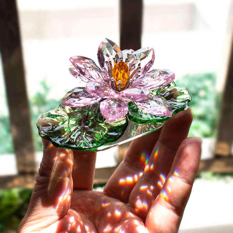 HD 3.7''Pink Sparkle Crystal Hue Réflexion Fleur de Lotus Art Verre Décor à la maison pour Feng Shui Collection Ornement de bureau 211105