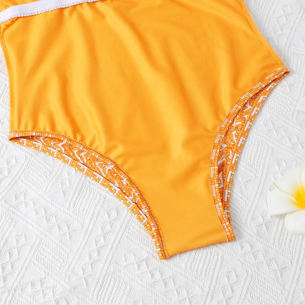 F Seksi Mayo Yaz Kadın Ev Tekstili Bikini Tasarımcı Mayo Brezilyalı Bikinis Mayolar Swim Suit Plaj Giymek 2 Parça Banyo Takımları Seyahat Yastıklı Push Up