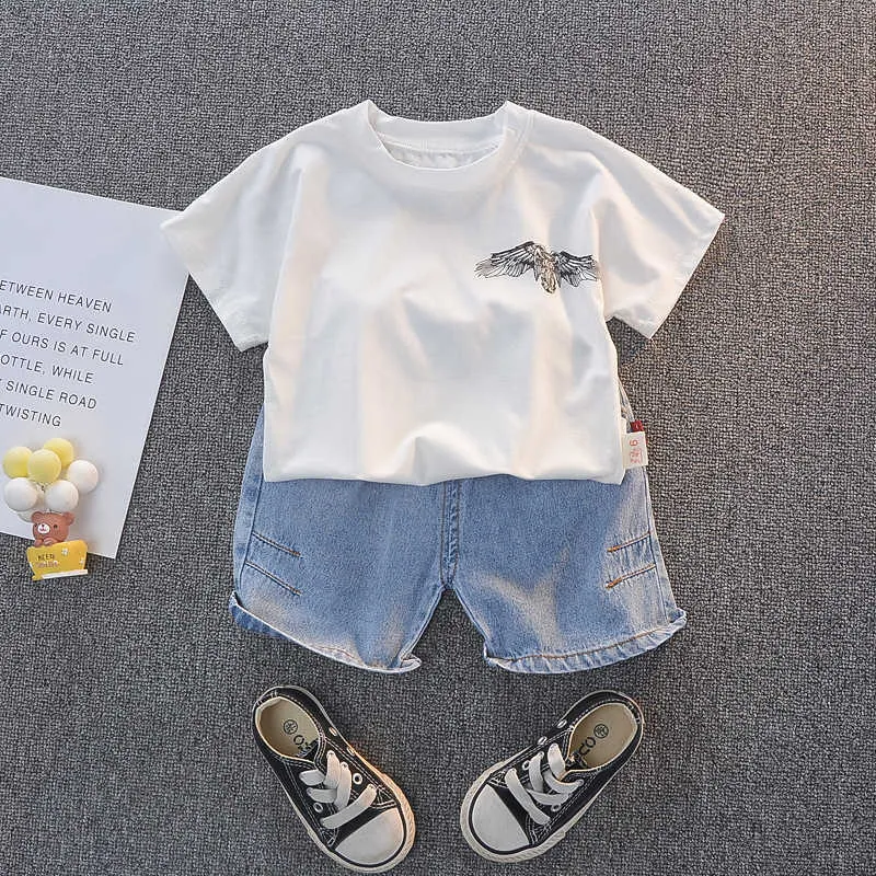 Cool Kid Jungen Neue Sommer Kleidung Outfit Kleinkind Mädchen Mode Flügel Druck T-shirt + Denim Shorts Set Kinder Casual Kleidung g1023