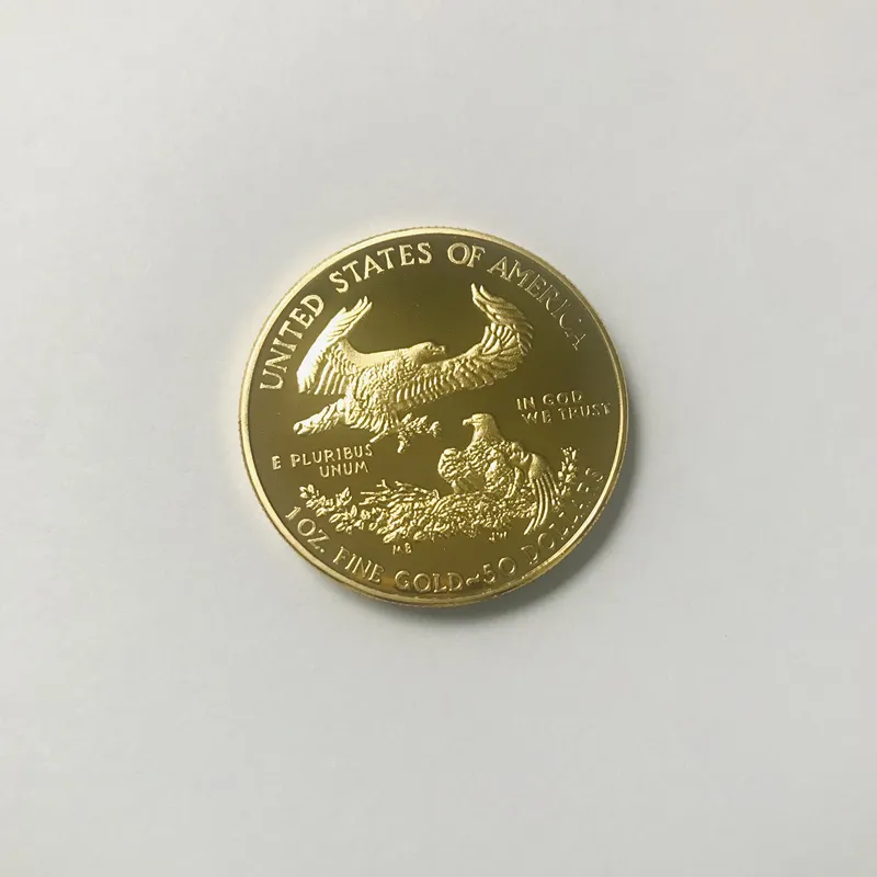 Dom Eagle non magnétique 2012 Badge Gold plaqué 326 mm Statue commémorative Liberty Collectible Decoration Coins3961812