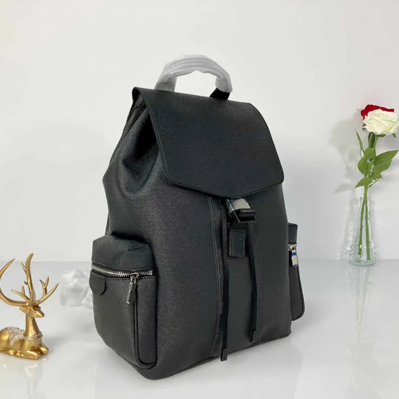 2021 Luxus-Mode-Ledertasche für Herren, Reiserucksack, schwarz, farblich passend, Designer-Buch, große Kapazität an Handtaschen