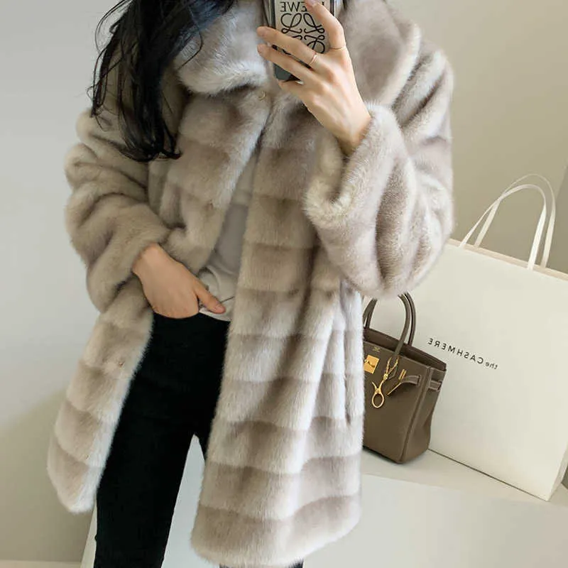 Long Jacket Women Winter Femme Veste Faux Fur Coat Gradient Mink Turn-down Collar Stripe Clothes Warm Soft Furry Overcoat 211013