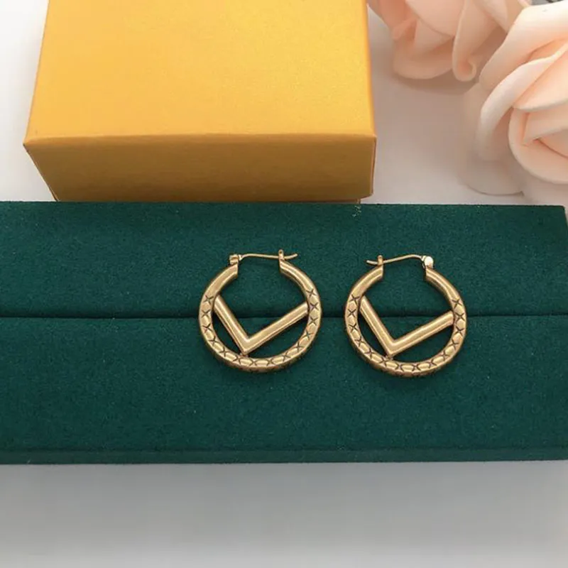 Letter Circle Earrings Designer Gold Earring Luxury F Jewelry Casual Goldn Hoop Earrings For Women Mens Accessories Ohrringe D2111279d