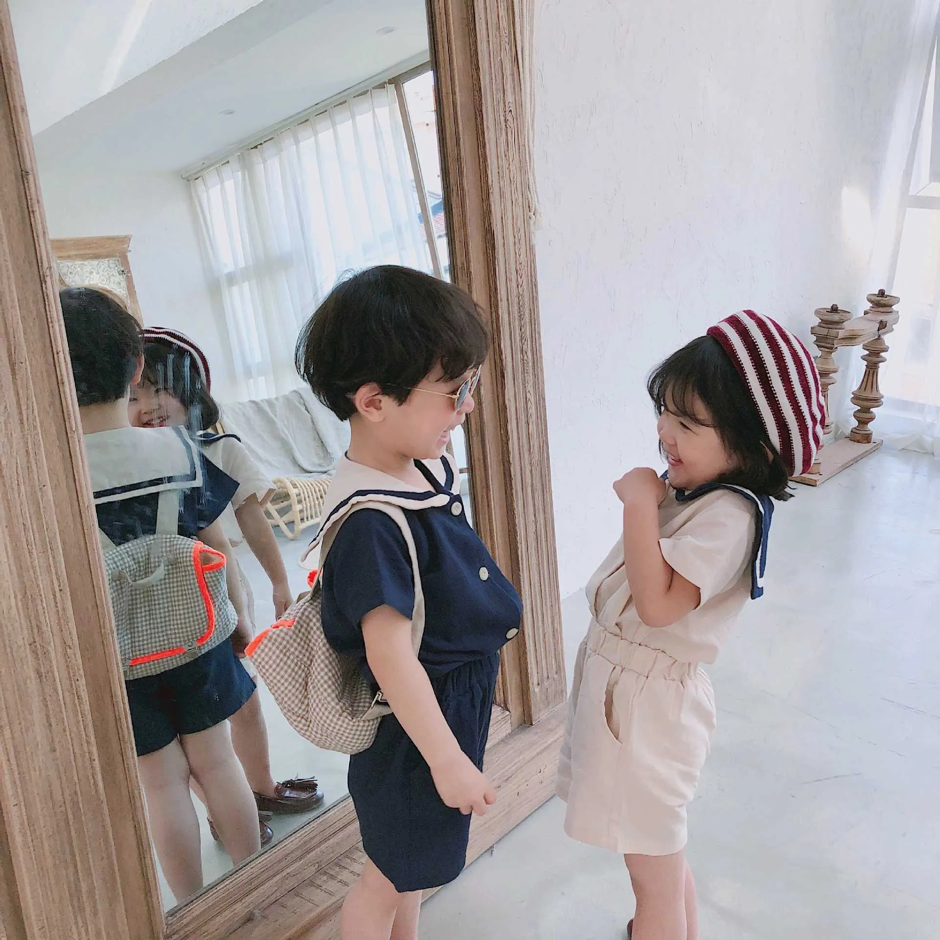 Japanische und koreanische Marine-Stil Kinder Matrosenkragen Baumwolle Leinen T-Shirt + Hosen 2 Stück Sommerkleidung Sets Jungen Mädchen Anzug 210611