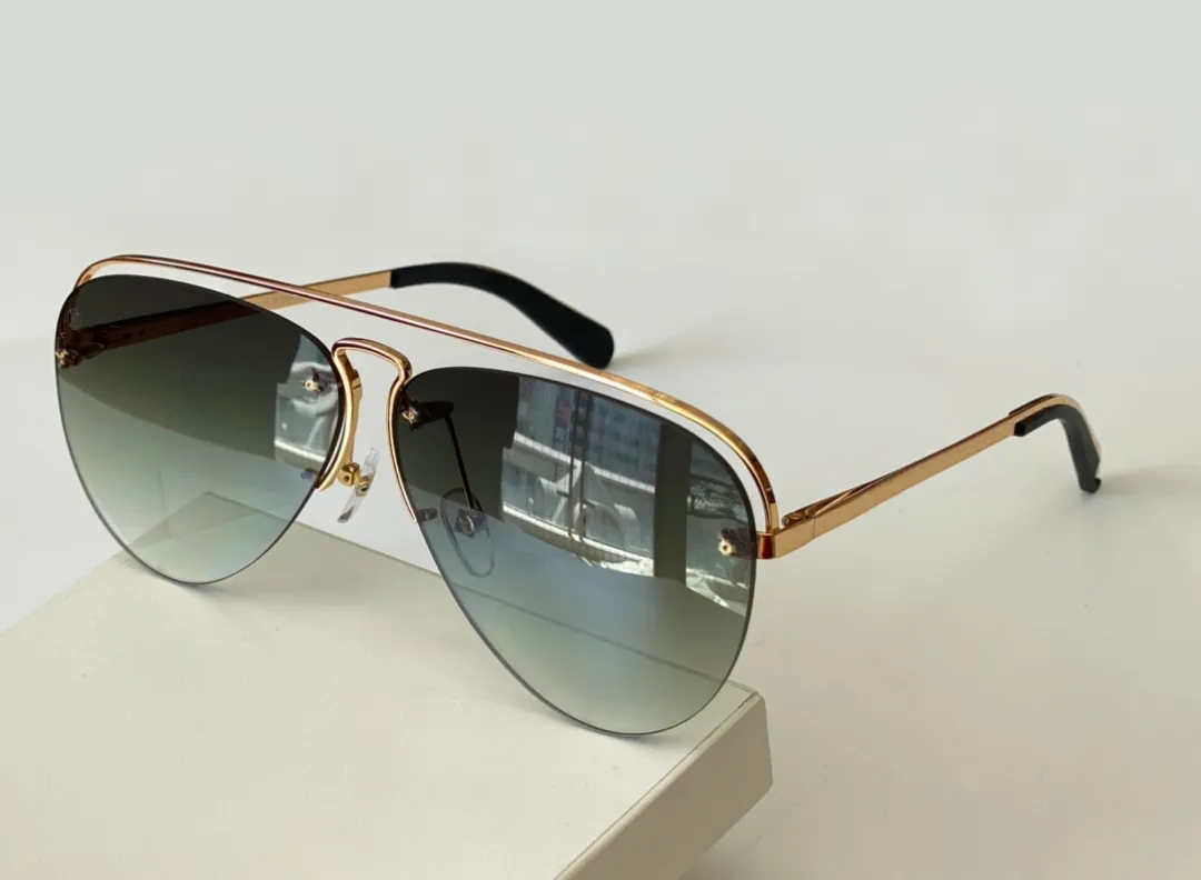 Summer Gold Pilot Grease Solglasögon för kvinnor 1213 Grå gradientlins Runway Frame Fashion Design Glasögon UV 400 ögonkläder med Box263V