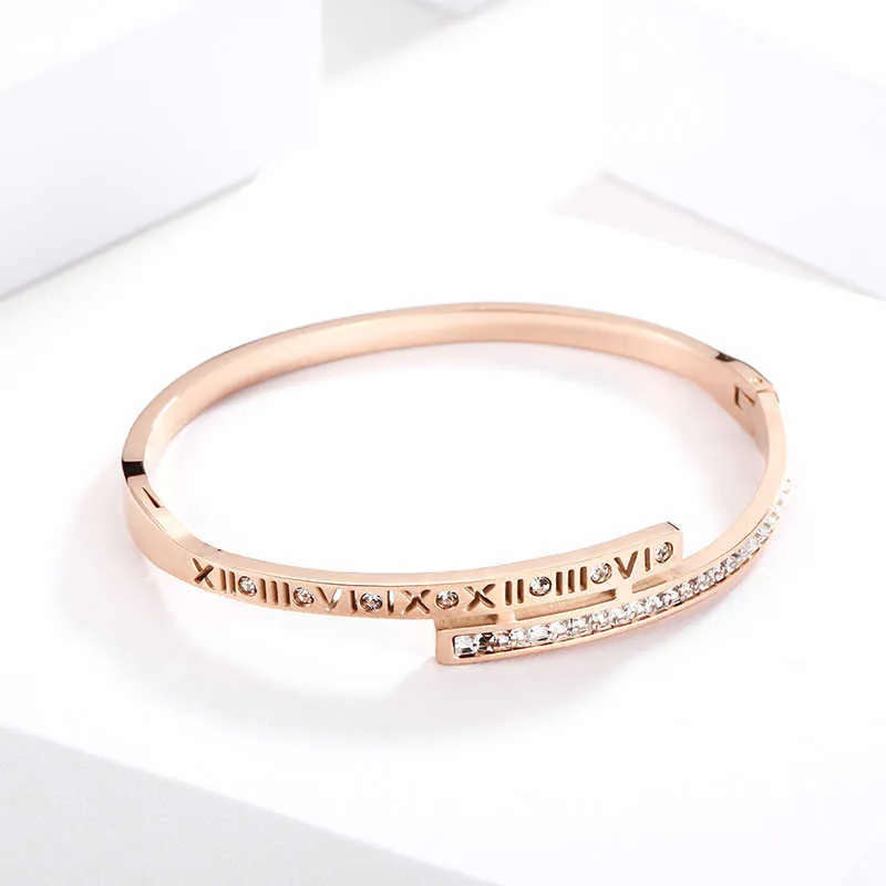 Nouvelle Arrivée 316 Acier Inoxydable Chiffres Romains Or Rose Cristaux Bracelet pour Femmes Mode Bracelet Bijoux Q0717