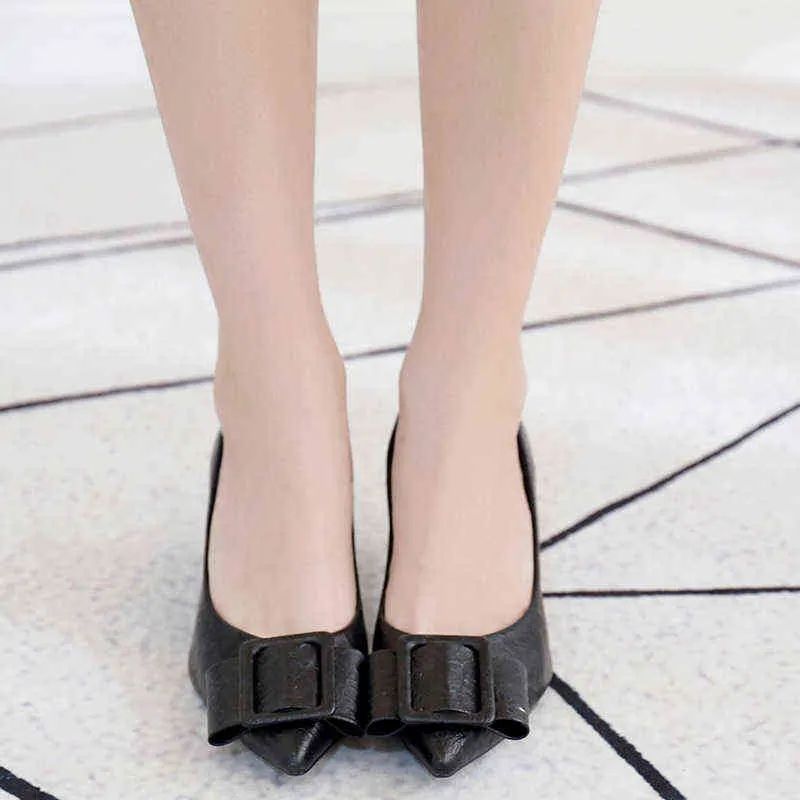 Платье Обувь Элегантные Дамы Лихтер лук Высокооценные носки Тонкие каблуки Ол Пряжки Насосы Дизайнерские Ореховые Обувь Обувь Sapato Feminino 220315