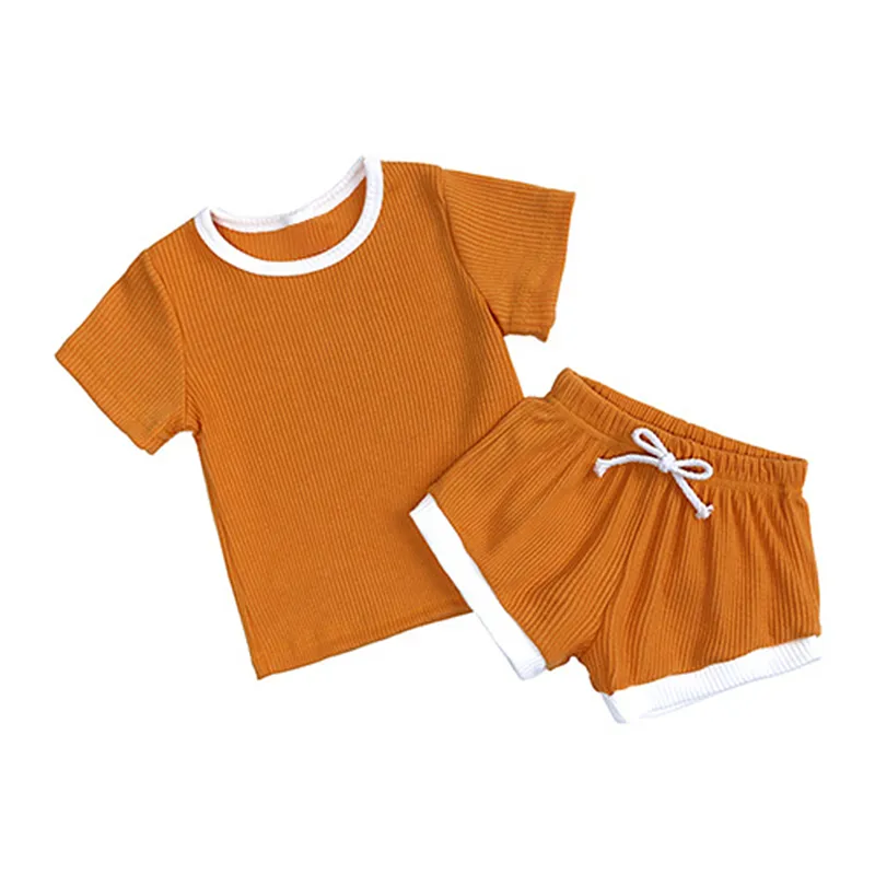 Set di vestiti neonati Vestiti estivi neonati Ragazzi in cotone neonati Top T-shirt + Completi bretelle Set di vestiti bambini 210309